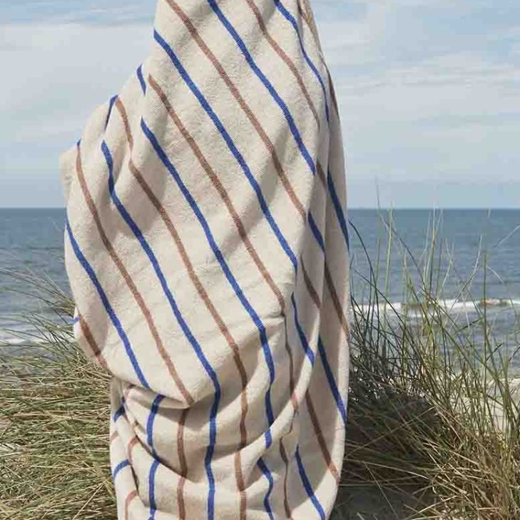 Raita Hooded Towel
